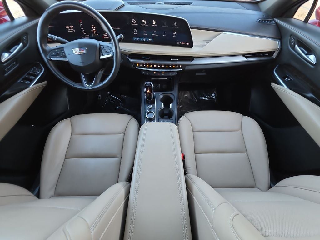 2024 Cadillac XT4 Premium Luxury