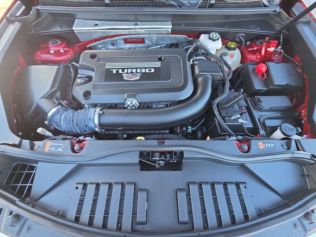 2024 Cadillac XT4 Premium Luxury