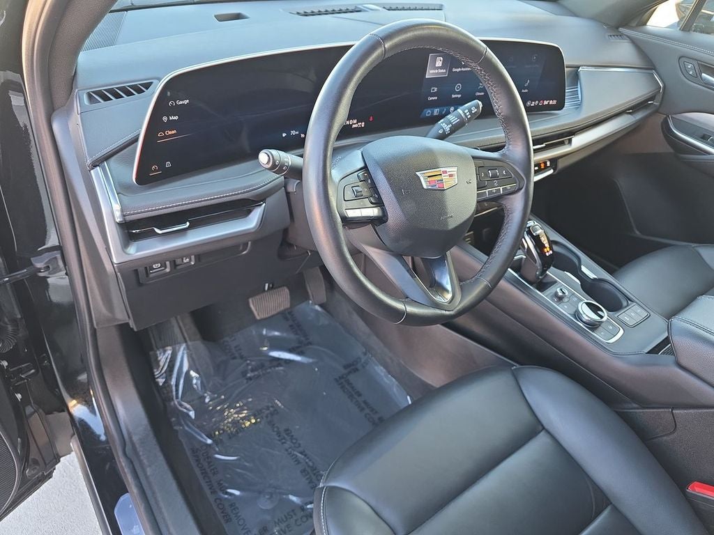 2025 Cadillac XT4 Premium Luxury
