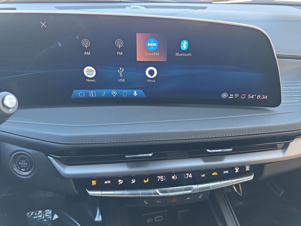 2025 Cadillac XT4 Premium Luxury