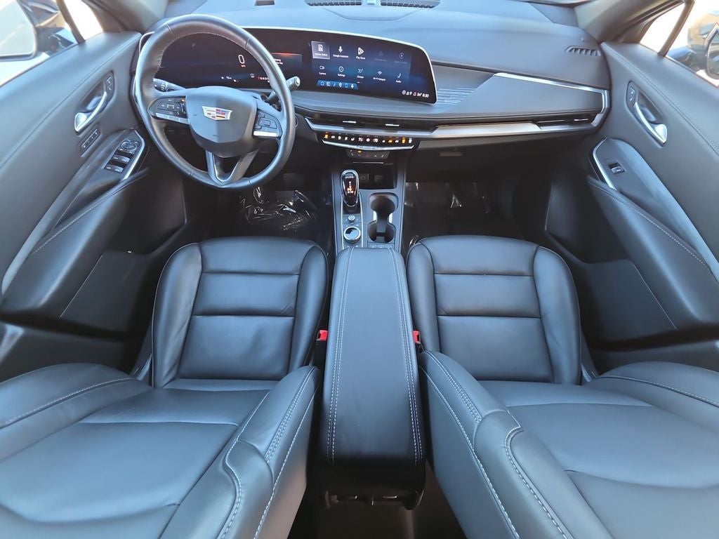 2025 Cadillac XT4 Premium Luxury