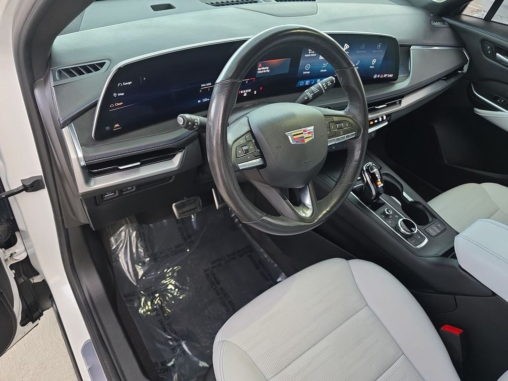 2024 Cadillac XT4 Sport