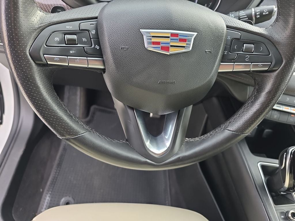 2023 Cadillac XT4 Sport