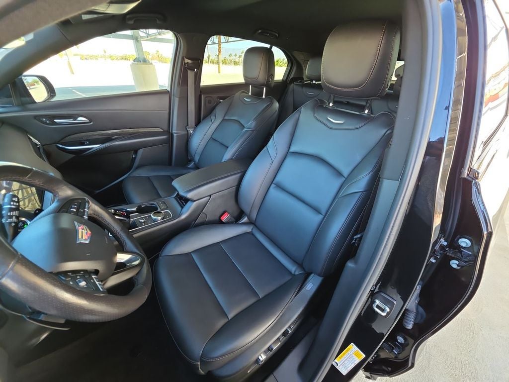 2023 Cadillac XT4 Sport