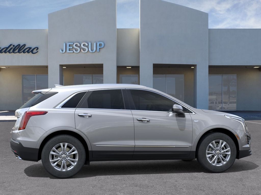 2026 Cadillac XT5 Luxury