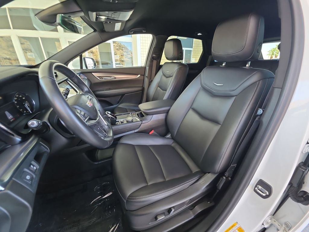 2023 Cadillac XT5 Luxury