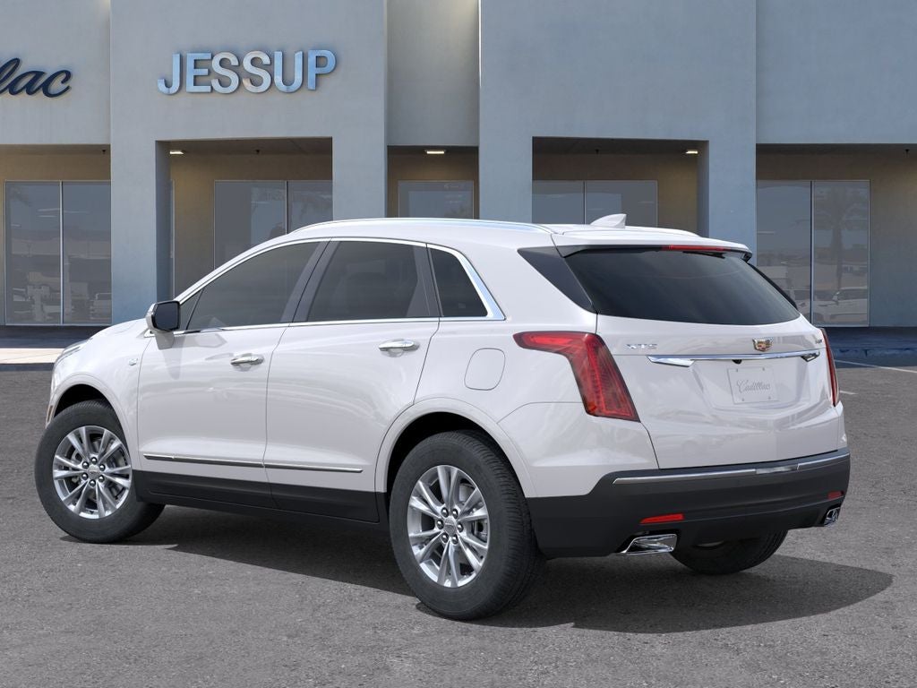 2026 Cadillac XT5 Luxury