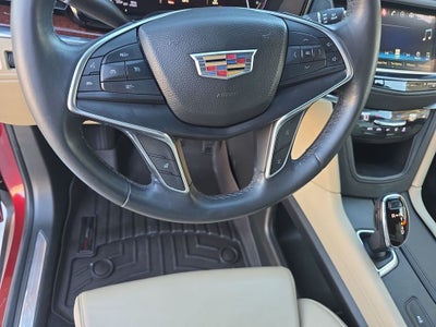 2017 Cadillac XT5 Luxury FWD