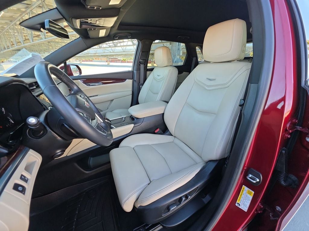 2017 Cadillac XT5 Luxury FWD