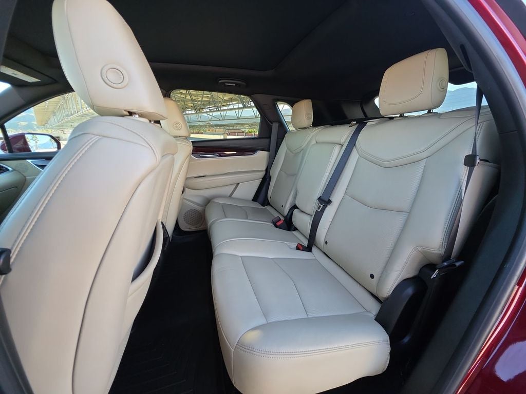 2017 Cadillac XT5 Luxury FWD