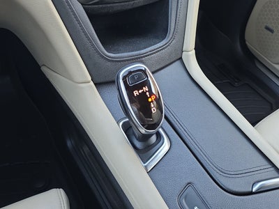 2017 Cadillac XT5 Luxury FWD