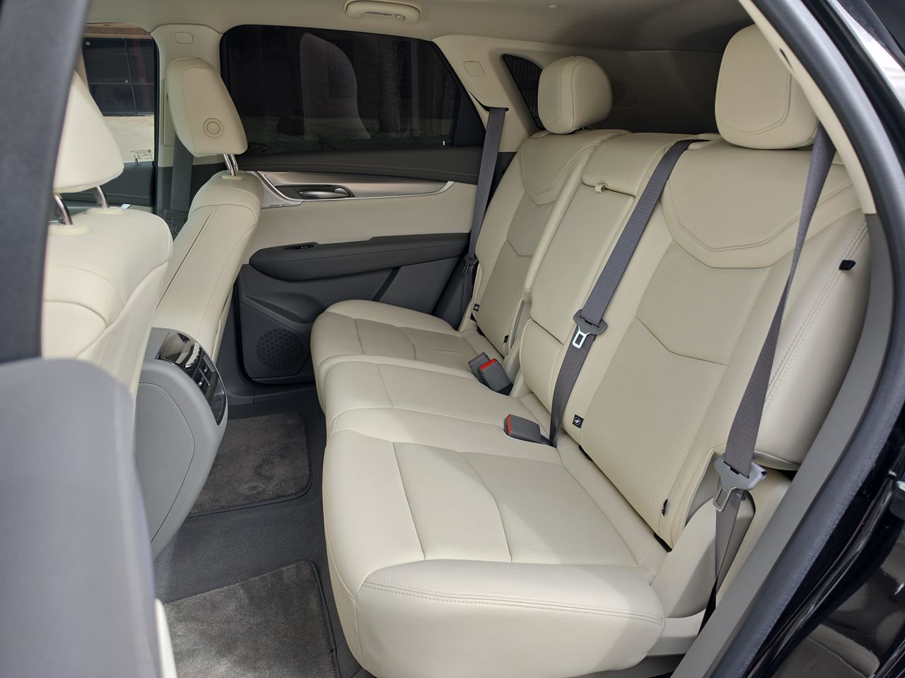 2022 Cadillac XT5 FWD Premium Luxury