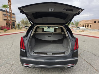 2022 Cadillac XT5 FWD Premium Luxury