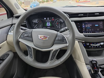 2022 Cadillac XT5 FWD Premium Luxury