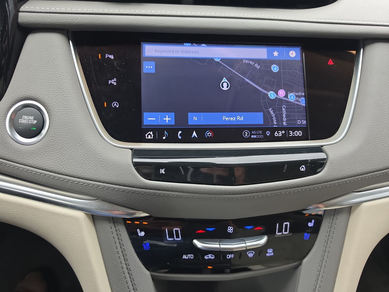 2022 Cadillac XT5 FWD Premium Luxury