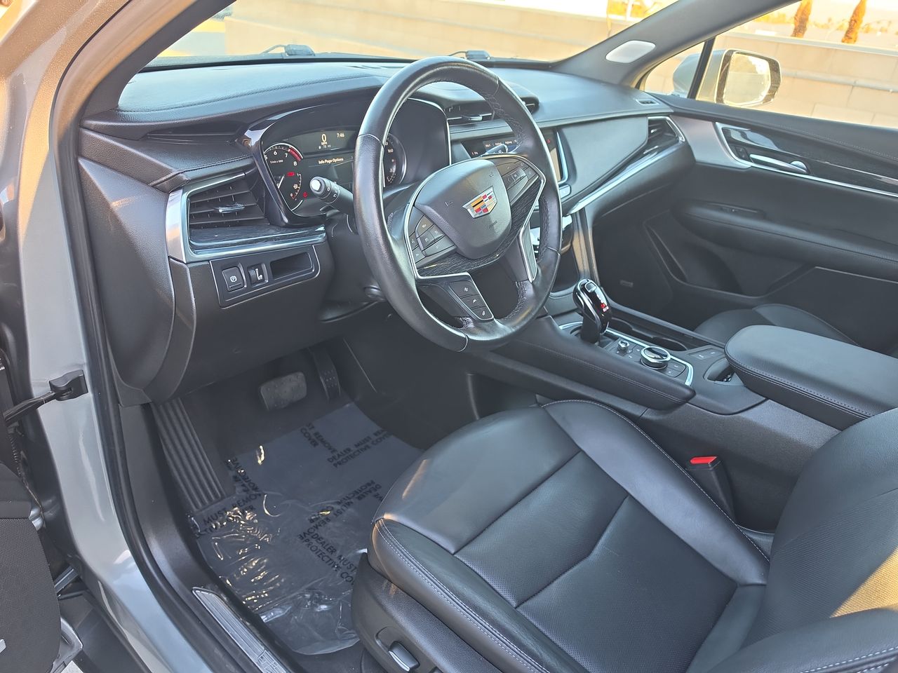 2023 Cadillac XT5 FWD Premium Luxury