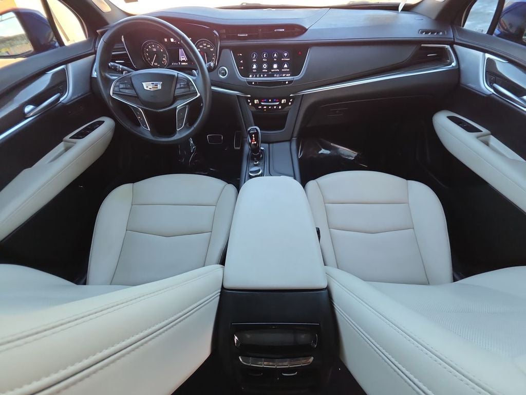 2023 Cadillac XT5 Sport