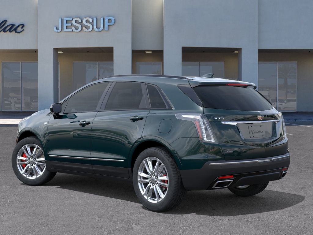 2025 Cadillac XT5 Sport