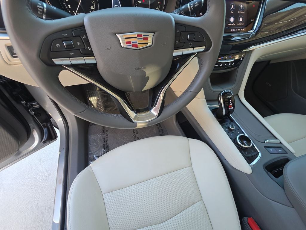 2025 Cadillac XT6 Premium Luxury