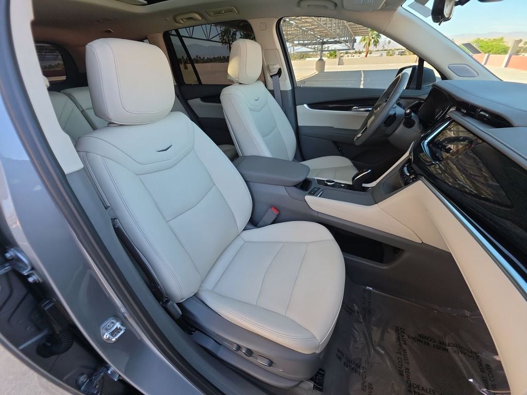 2025 Cadillac XT6 Premium Luxury