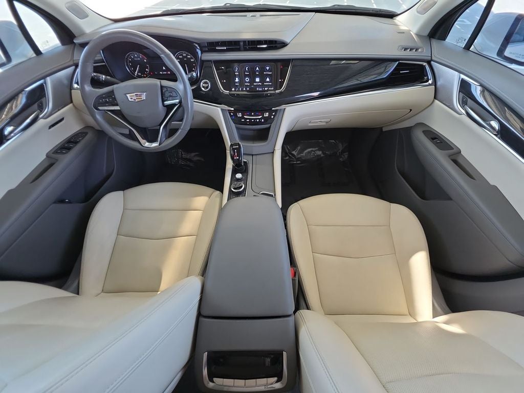 2023 Cadillac XT6 Premium Luxury