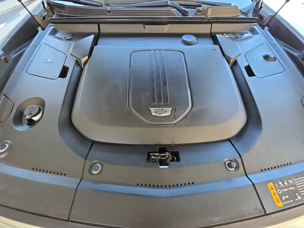 2024 Cadillac LYRIQ Tech