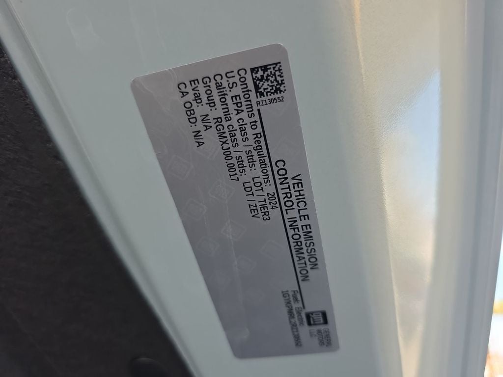 2024 Cadillac LYRIQ Tech