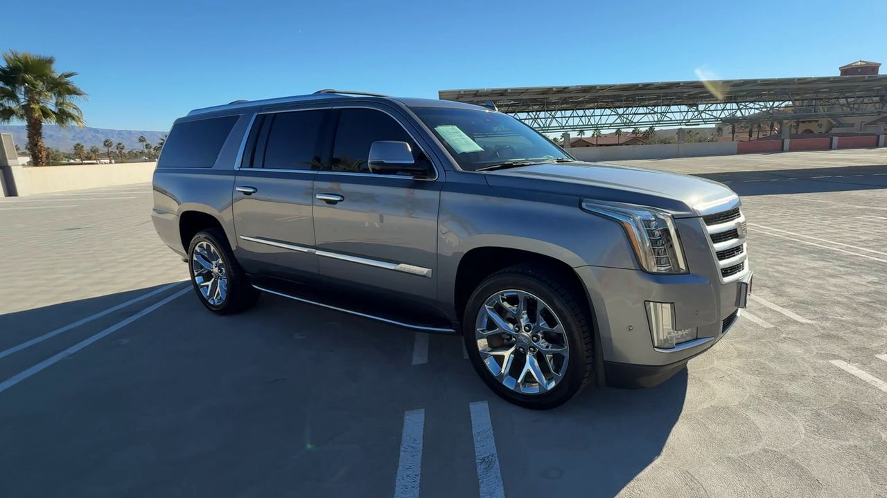 2019 Cadillac Escalade ESV Luxury
