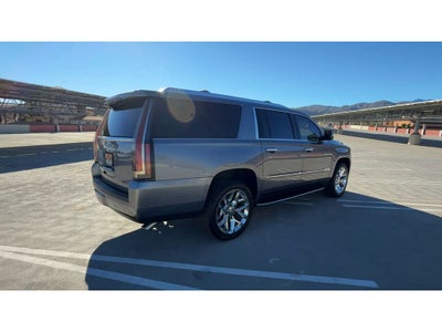2019 Cadillac Escalade ESV Luxury