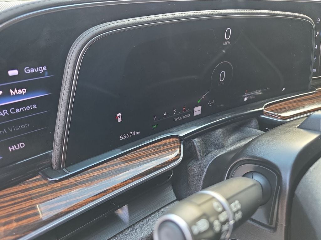 2022 Cadillac Escalade ESV Premium Luxury