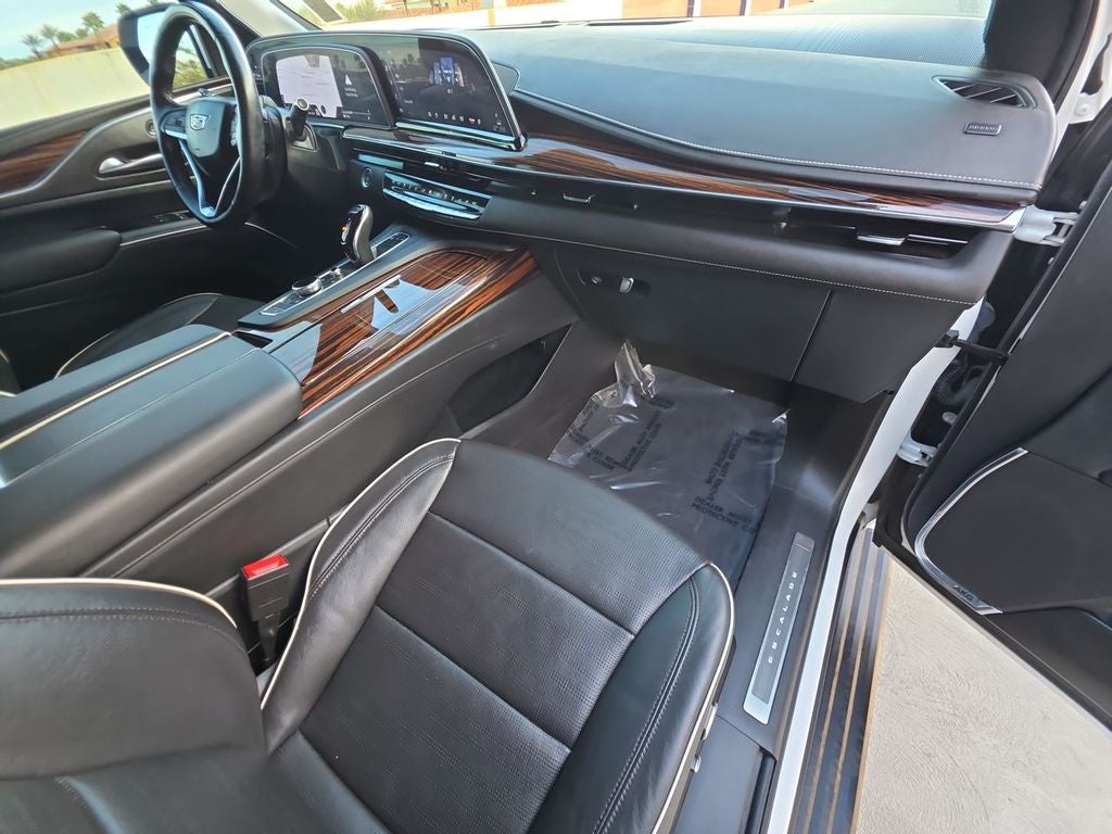 2022 Cadillac Escalade ESV Premium Luxury