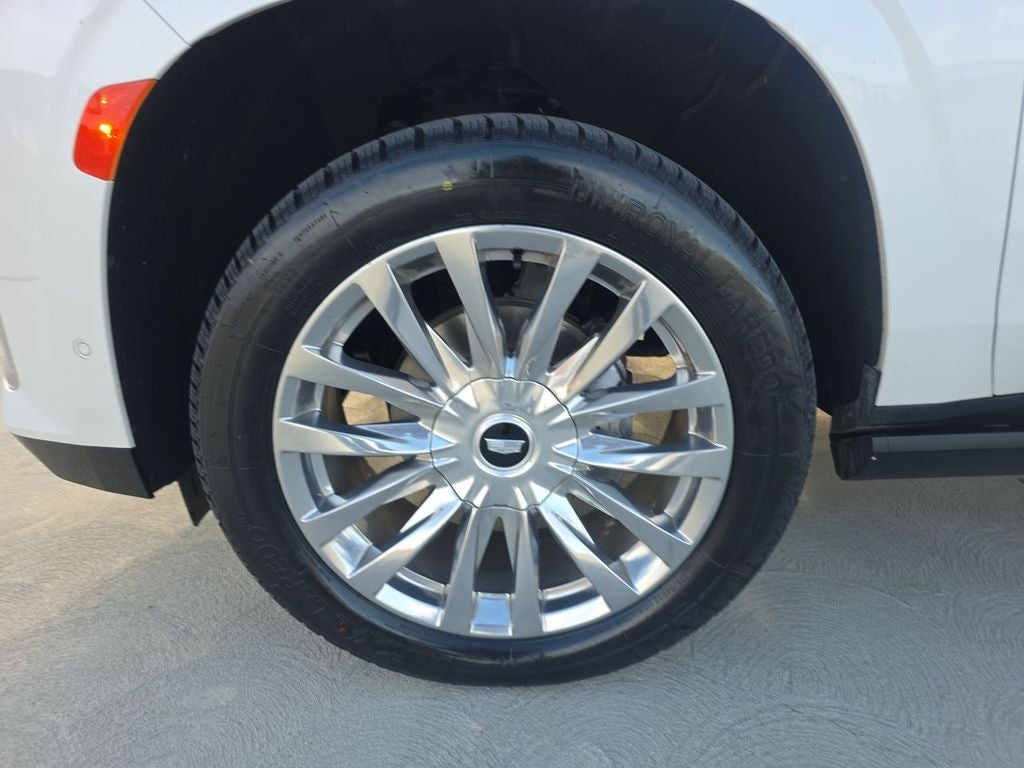 2022 Cadillac Escalade ESV Premium Luxury