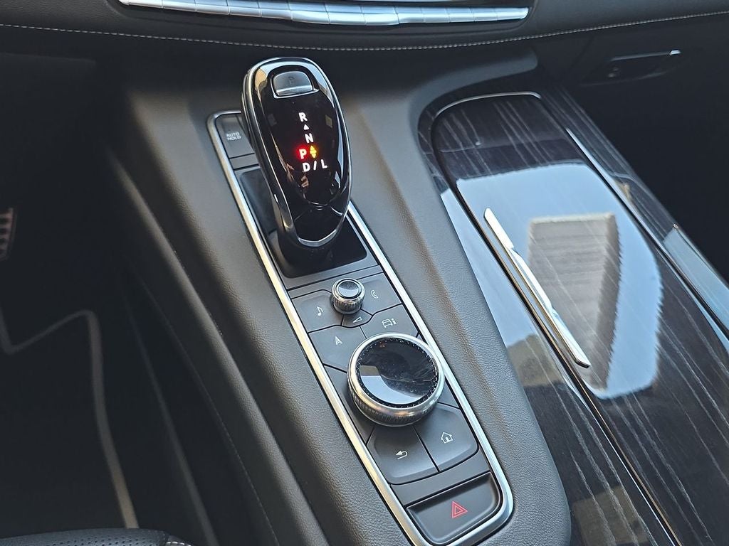 2022 Cadillac Escalade Sport