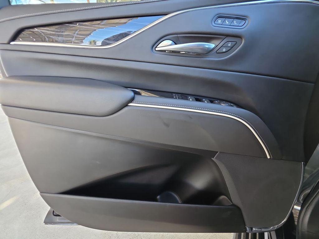 2022 Cadillac Escalade Sport