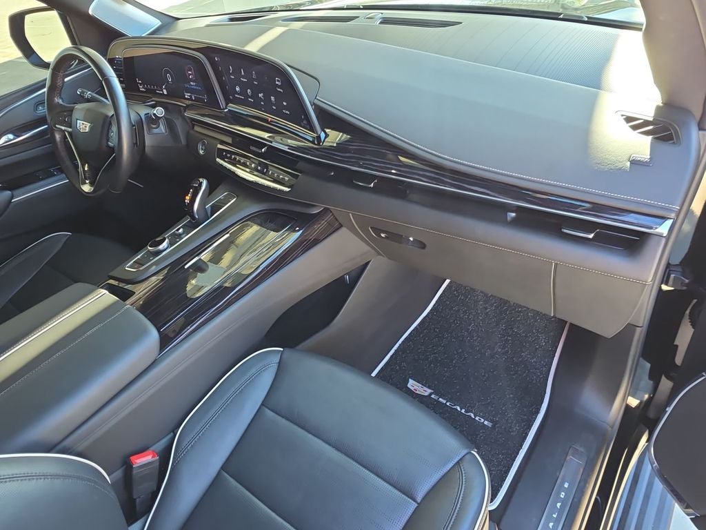 2022 Cadillac Escalade Sport