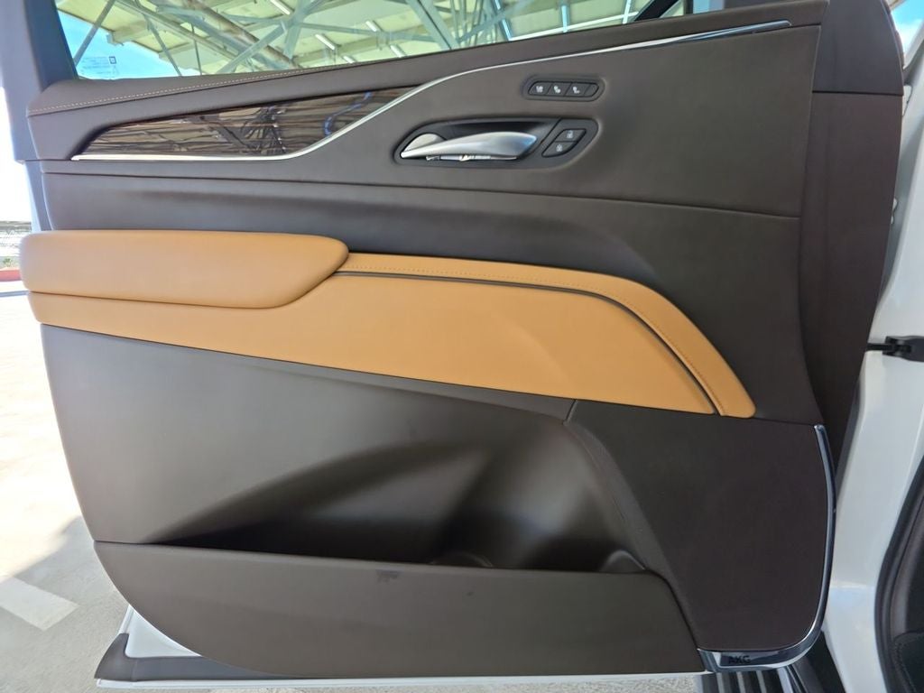 2023 Cadillac Escalade ESV Sport