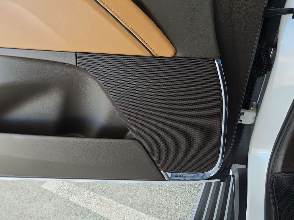 2023 Cadillac Escalade ESV Sport