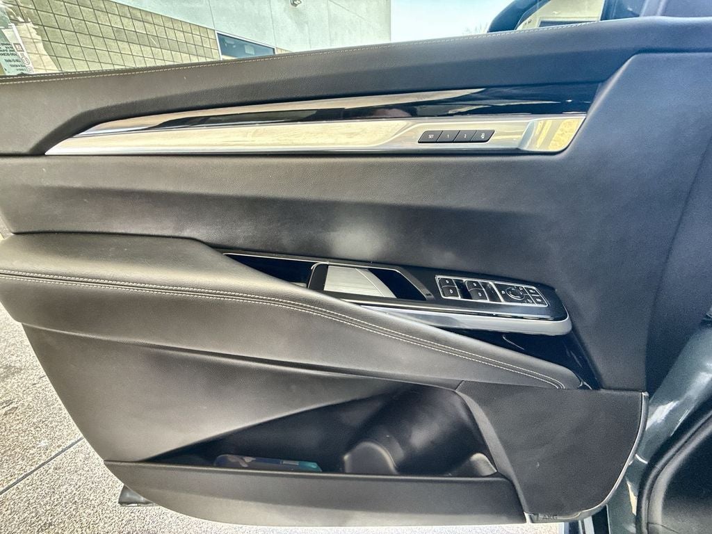 2025 Cadillac Escalade Sport