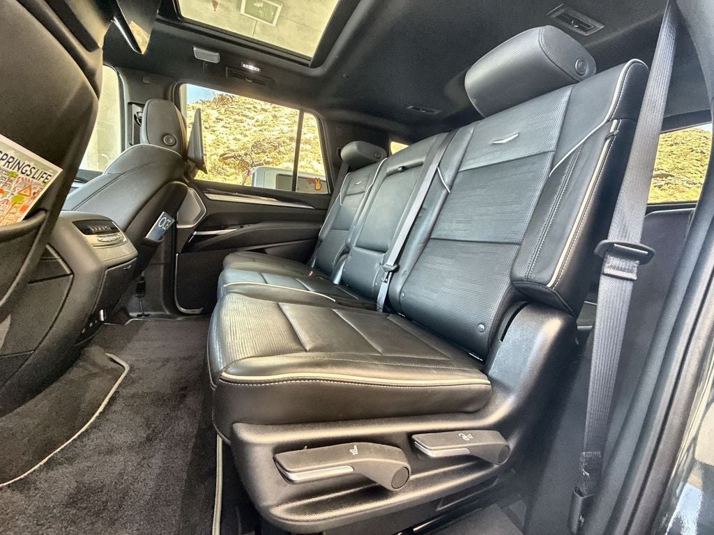 2025 Cadillac Escalade Sport