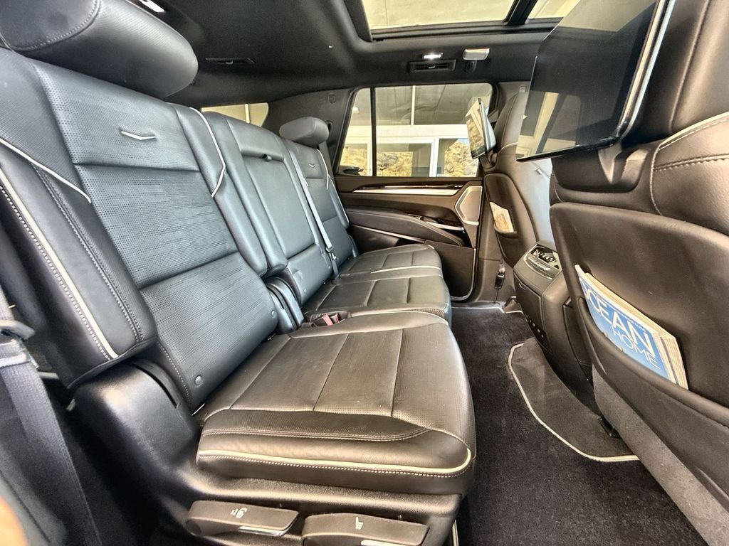 2025 Cadillac Escalade Sport