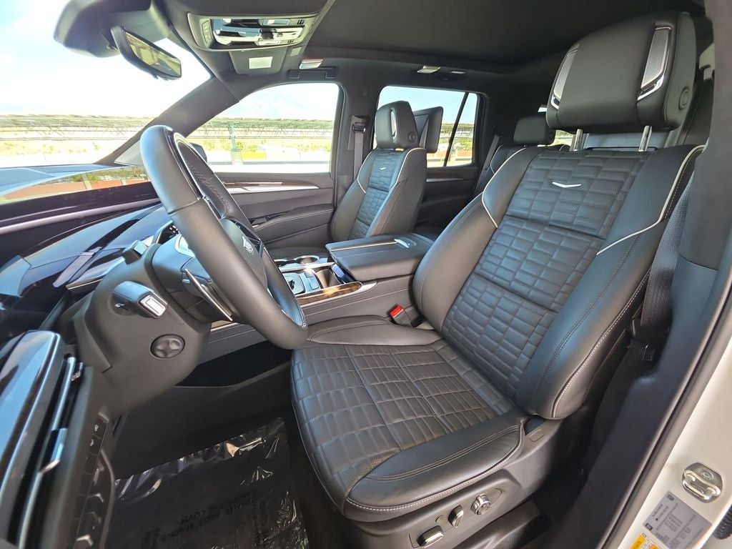 2025 Cadillac Escalade Sport Platinum