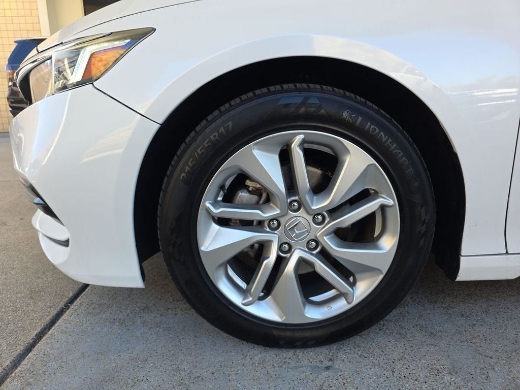 2019 Honda Accord Sedan LX 1.5T