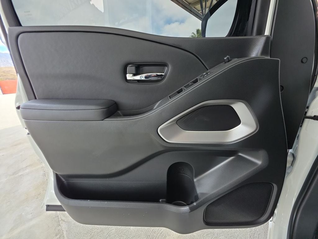 2024 Nissan Frontier Crew Cab Long Bed SV 4x2