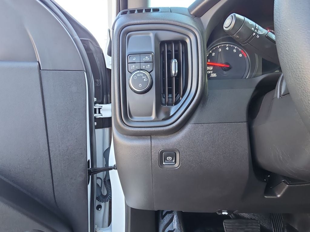 2023 Chevrolet Silverado 1500 WT