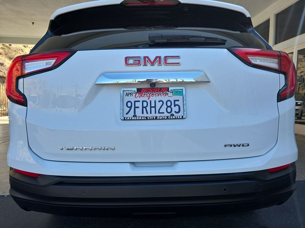 2023 GMC Terrain SLE