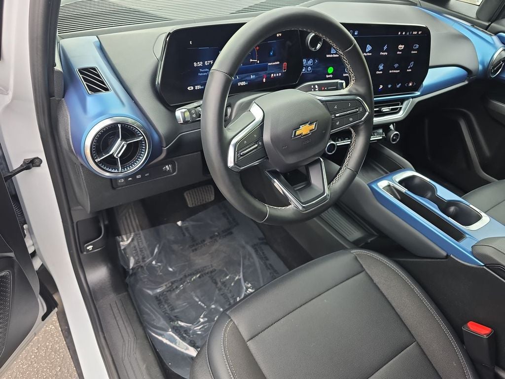 2025 Chevrolet Equinox EV LT