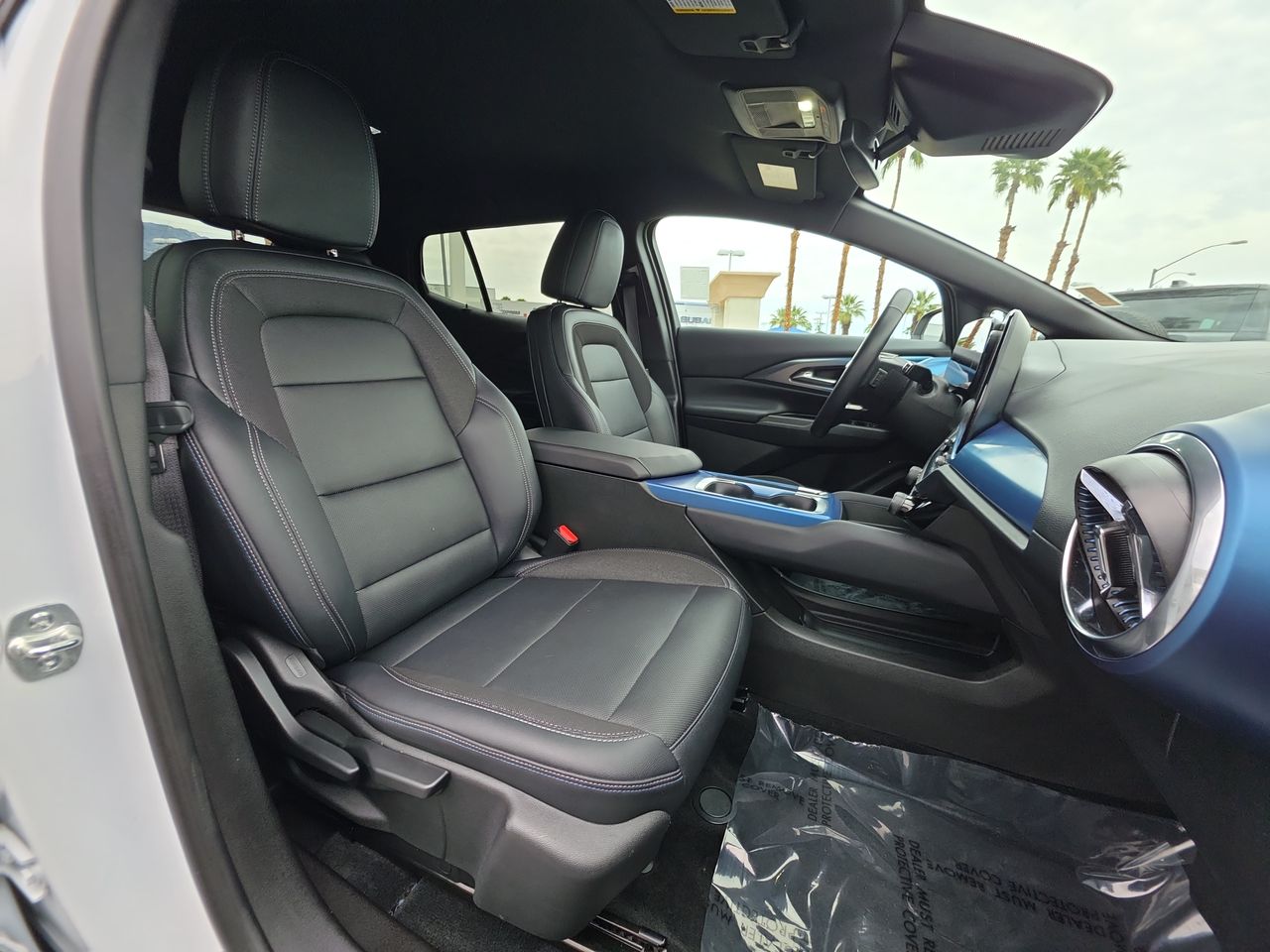 2025 Chevrolet Equinox EV LT