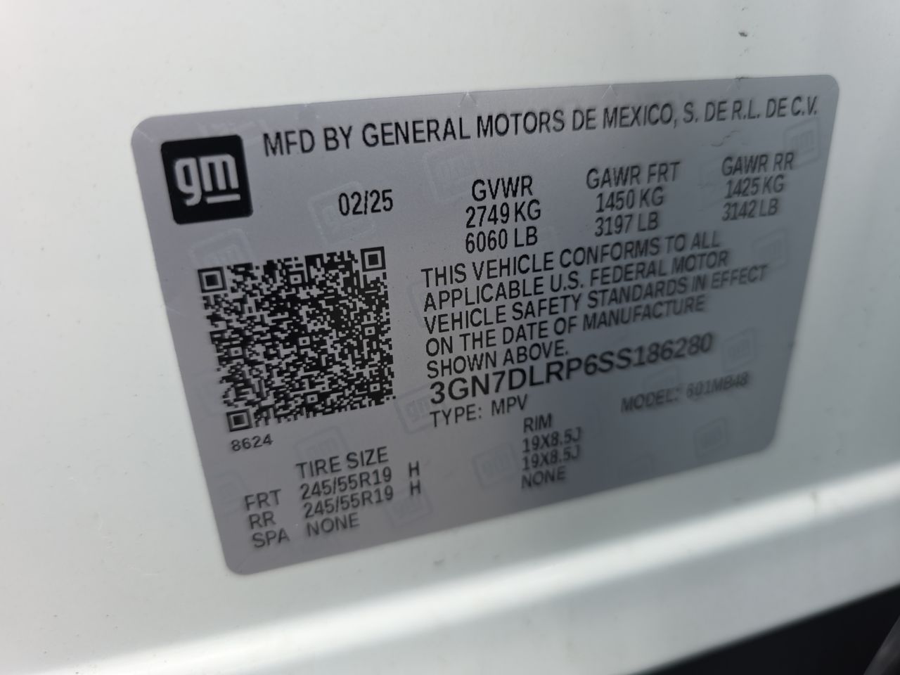 2025 Chevrolet Equinox EV LT