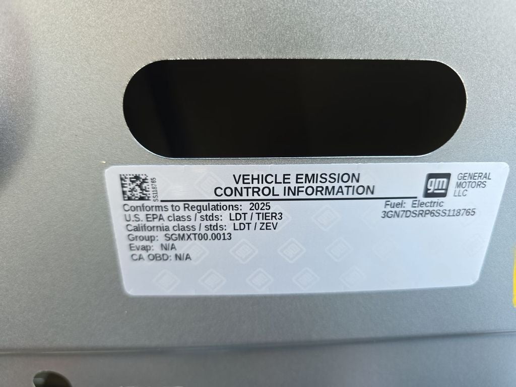 2025 Chevrolet Equinox EV RS