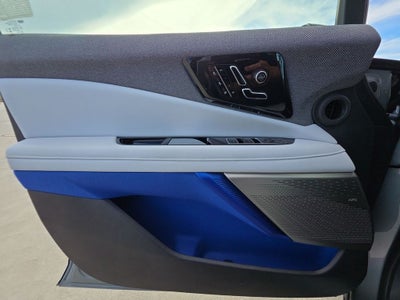 2025 Cadillac OPTIQ Luxury 2